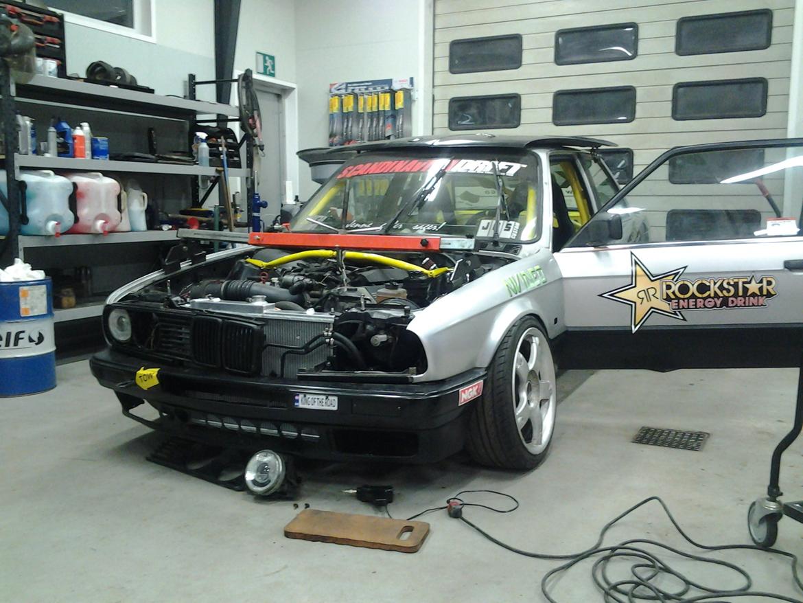 BMW E30 V8 Drifter billede 10