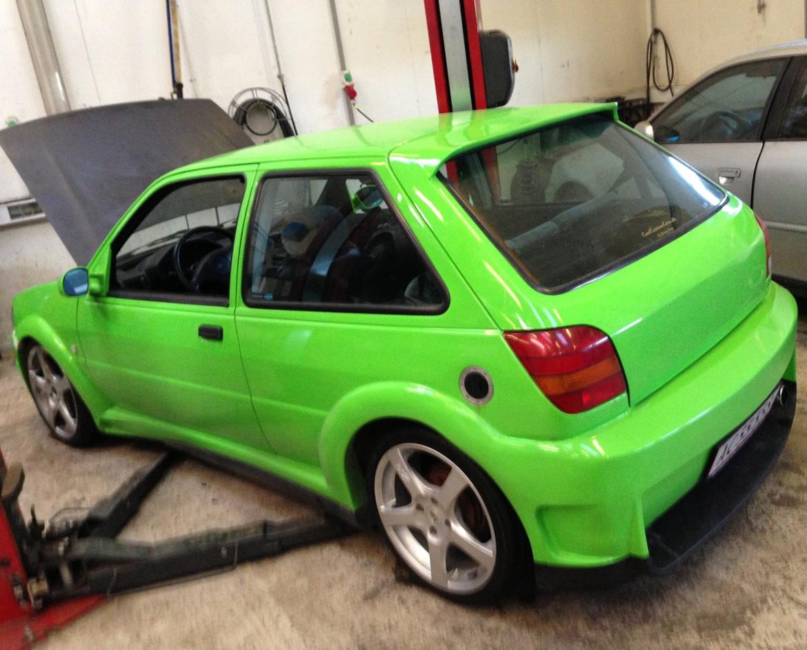 Ford Fiesta xr2i *Solgt* billede 4