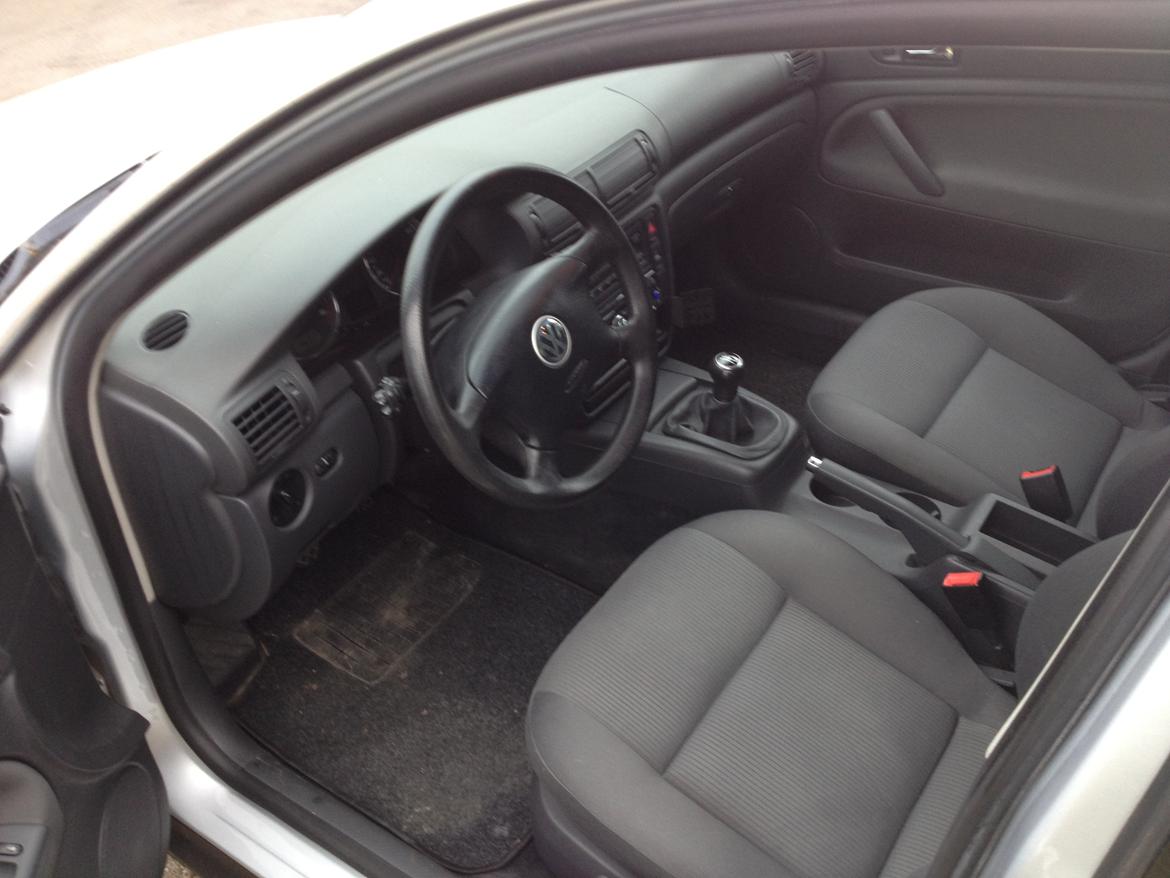 VW Passat  man.limousine billede 4