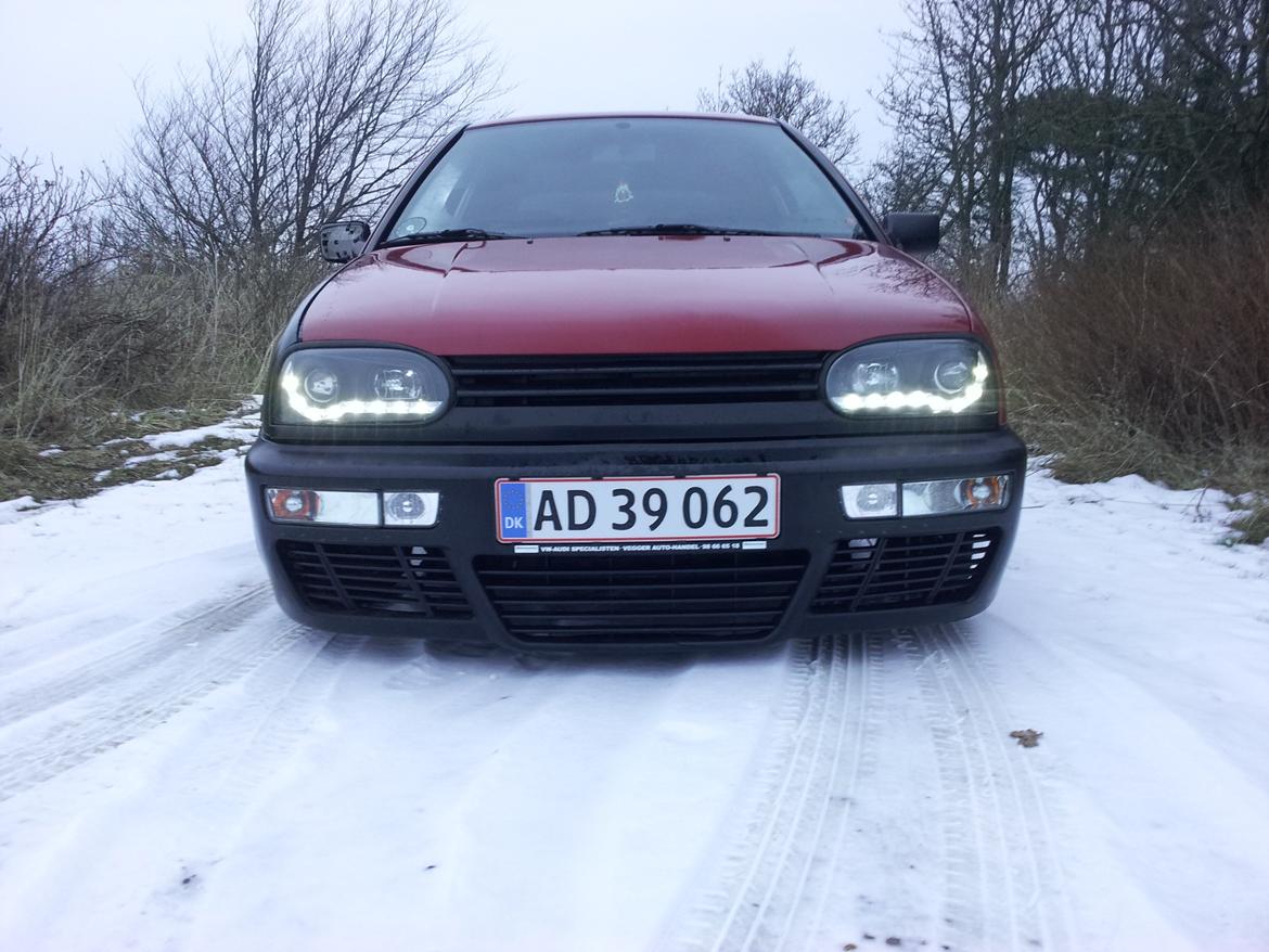VW Golf 3 1.8 GT. Total skadet. billede 4