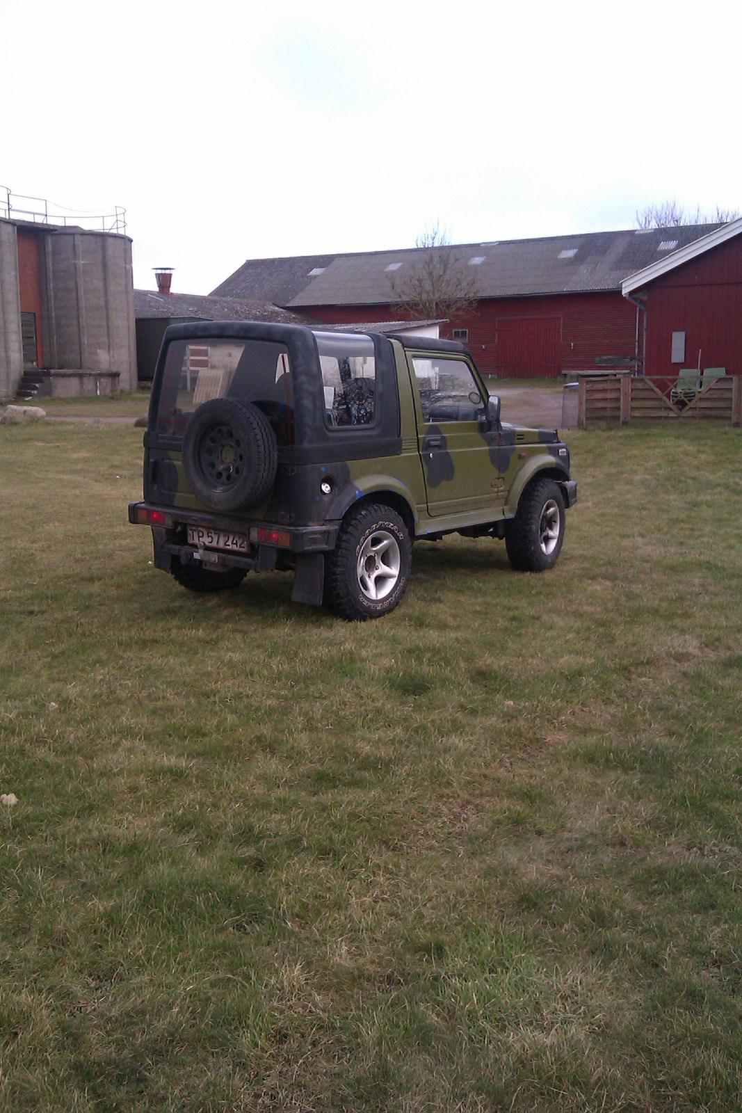 Suzuki Samurai billede 5