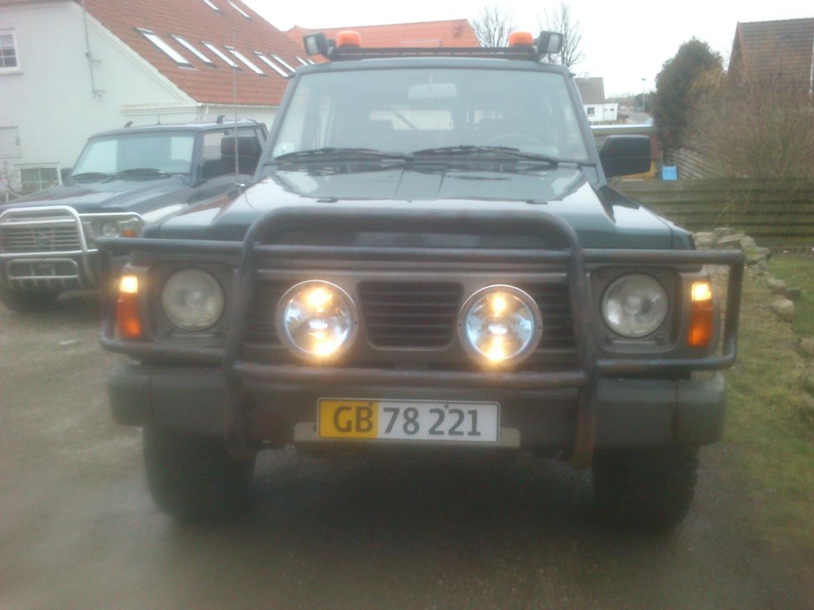 Nissan Patrol GR Dobbel Cab 2,8 TD 4x4 billede 2