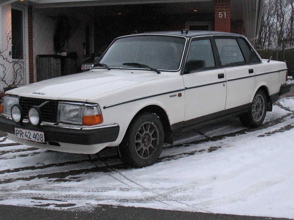 Volvo 240 billede 3