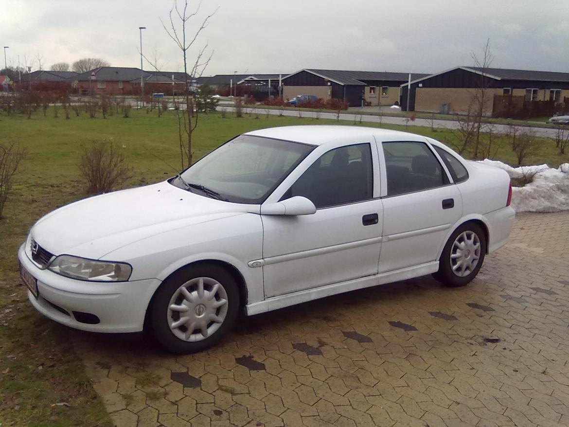 Opel Vectra b - Efter den er blevet sænket 40/40 billede 13