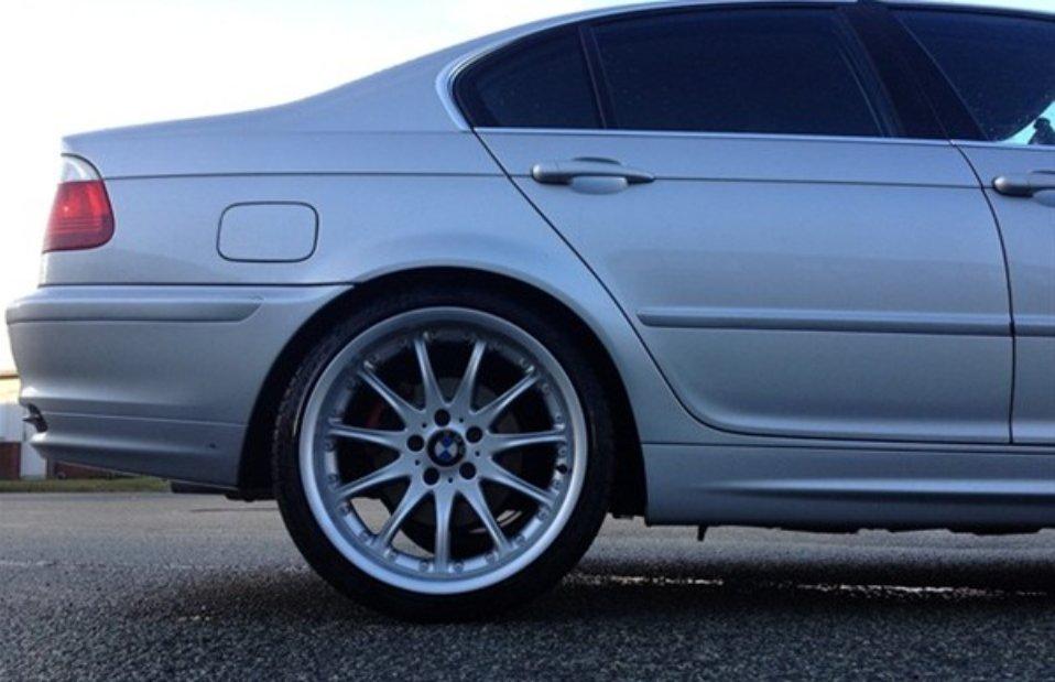 BMW 328i E46.  SOLGT  billede 4