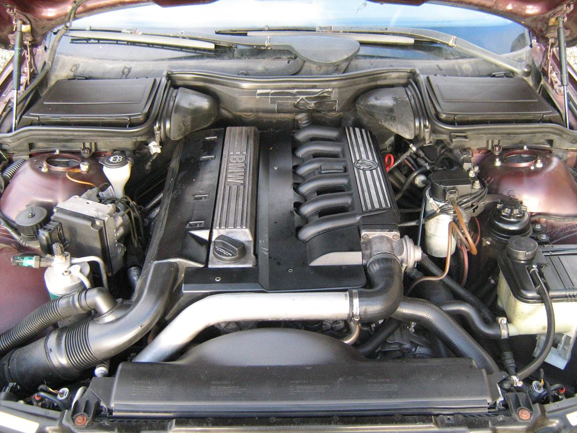 BMW E39 525 TDS Touring SOLGT billede 8