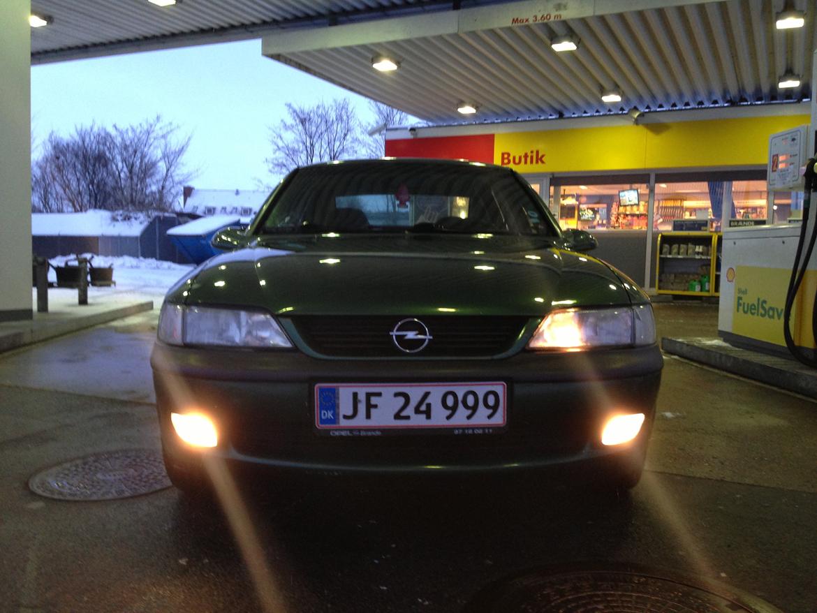 Opel Vectra B 1,8 16v billede 2