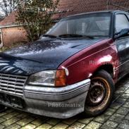 Opel Kadett 1,6