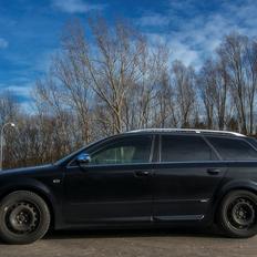 Audi A4 B6 Turbo S-line *SOLGT*