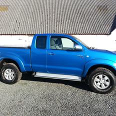 Toyota Hilux 2.5 D4D 4x4 SR5 ex.cab