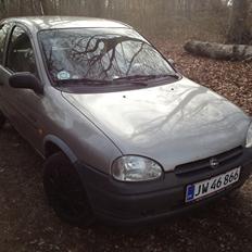 Opel Corsa B 1.4 Swing