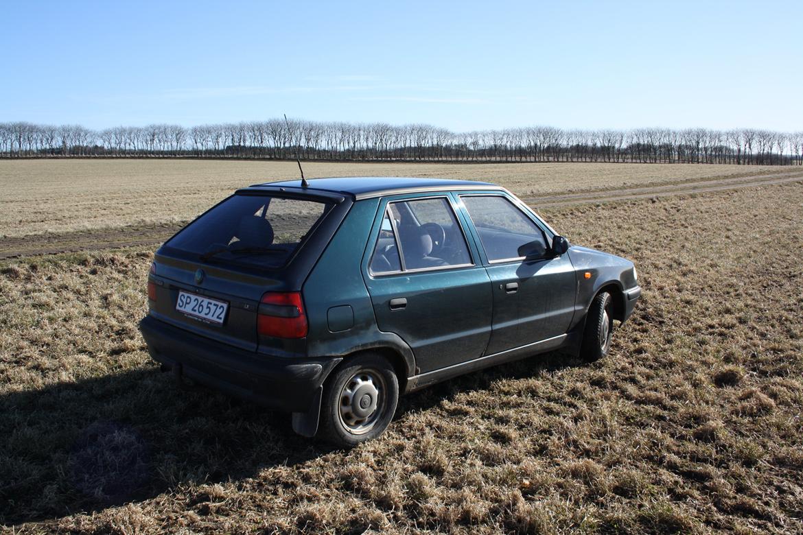 Skoda felicia (skrottet) billede 3