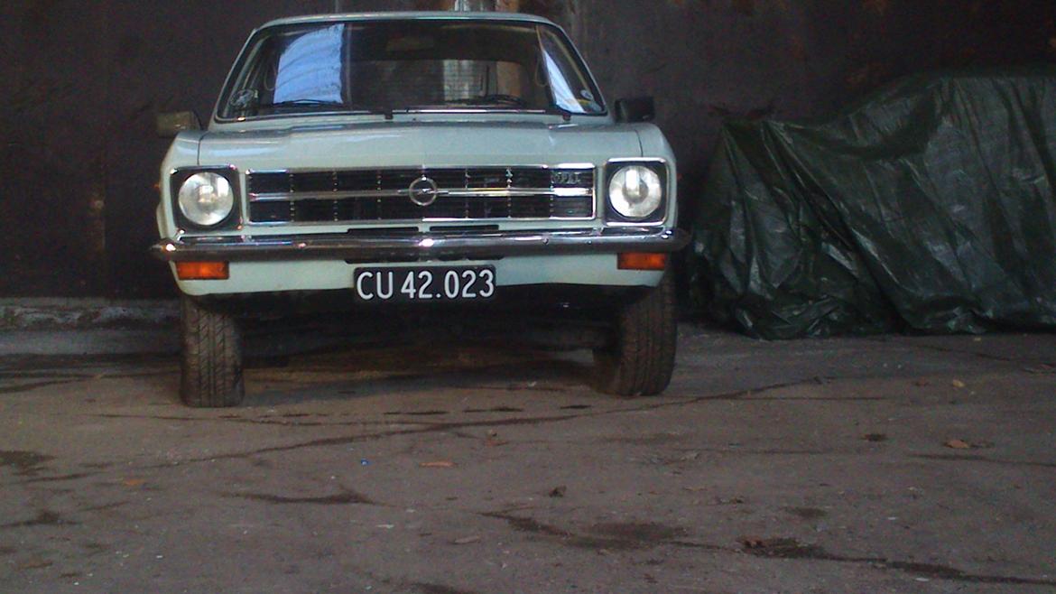 Opel ascona a solgt billede 13