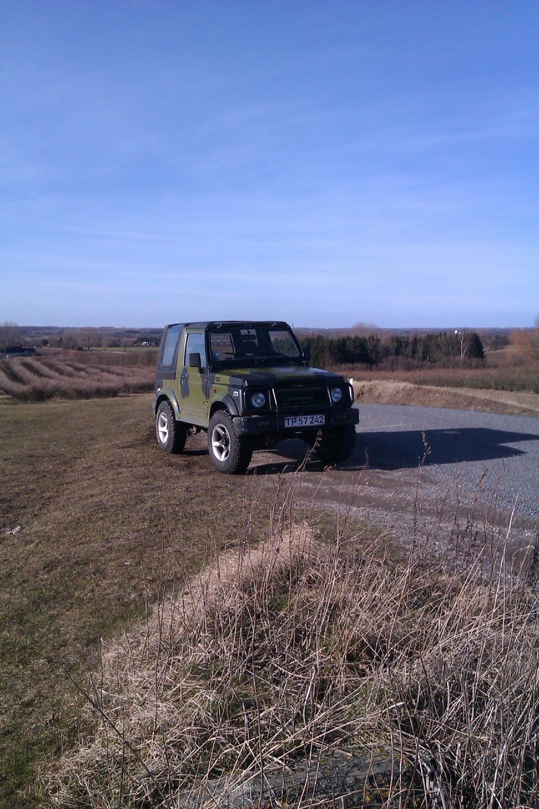 Suzuki Samurai billede 3