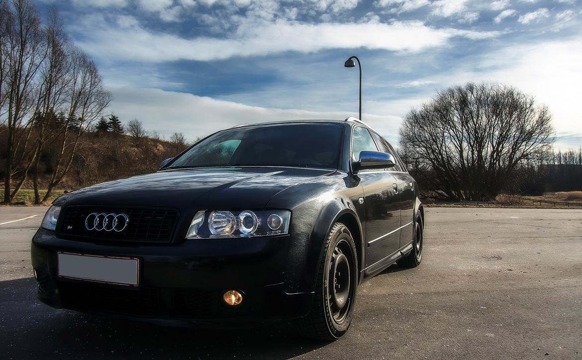 Audi A4 B6 Turbo S-line *SOLGT* billede 2