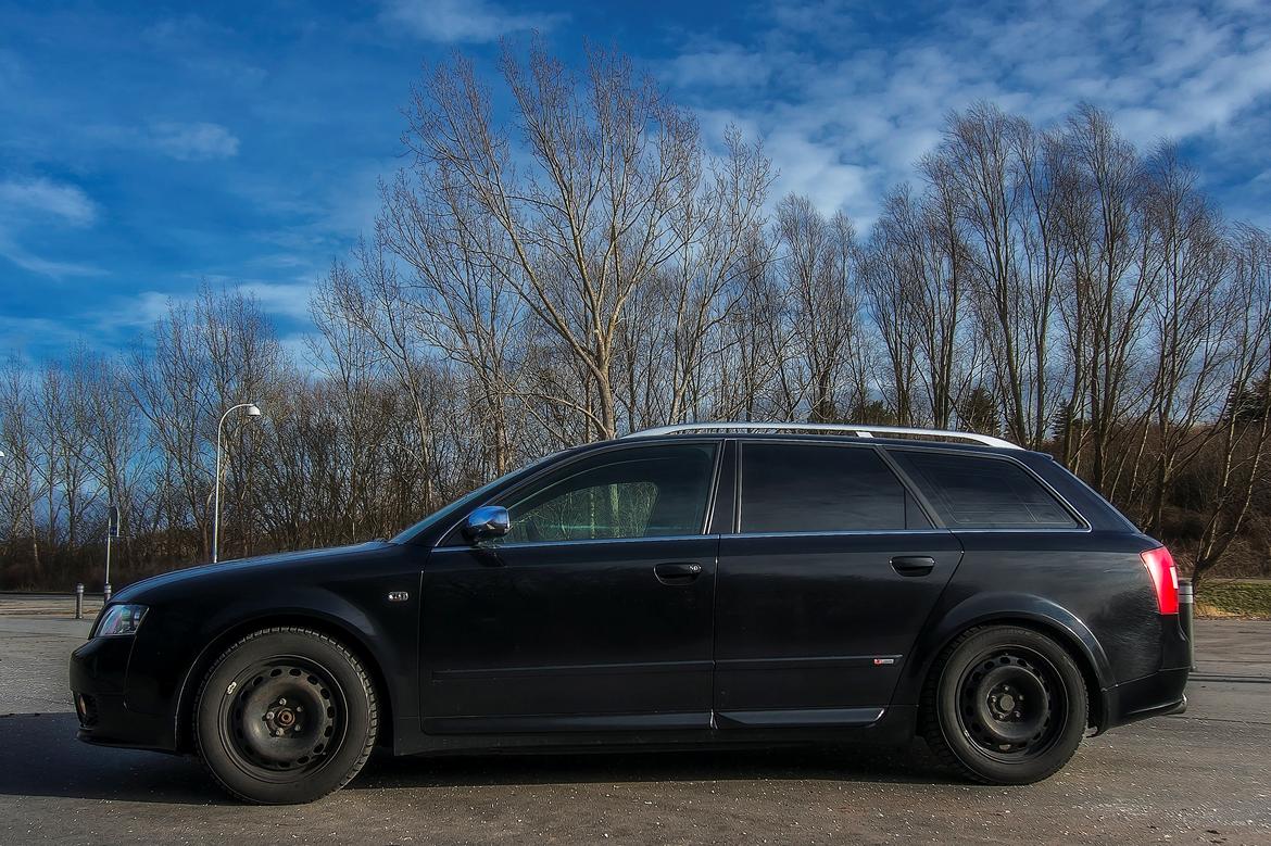 Audi A4 B6 Turbo S-line *SOLGT* billede 3