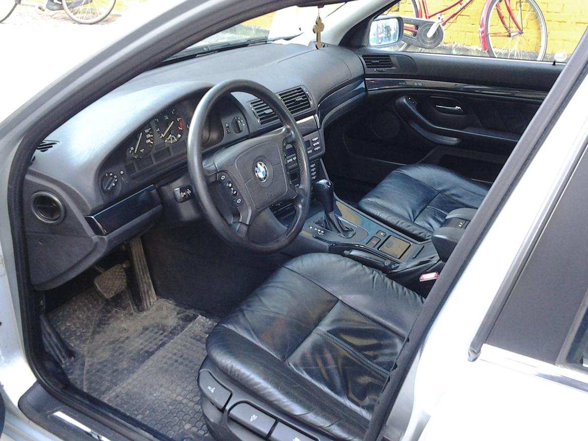 BMW E39 528i billede 17