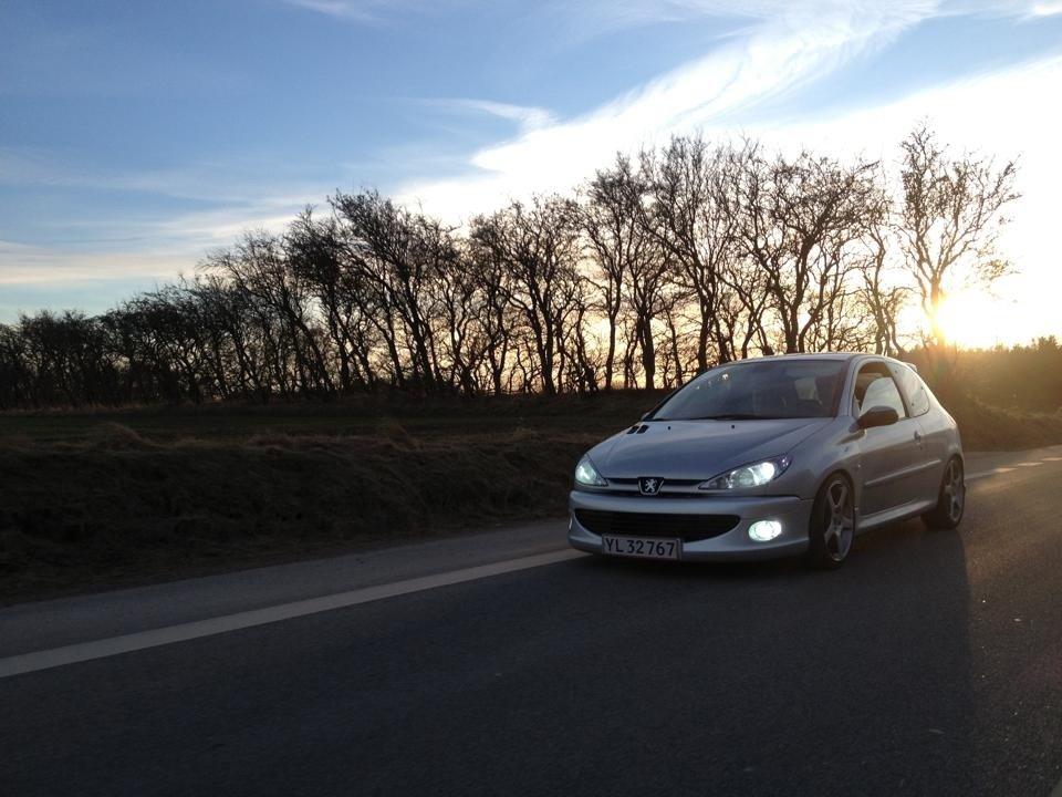 Peugeot 206 GTi billede 3