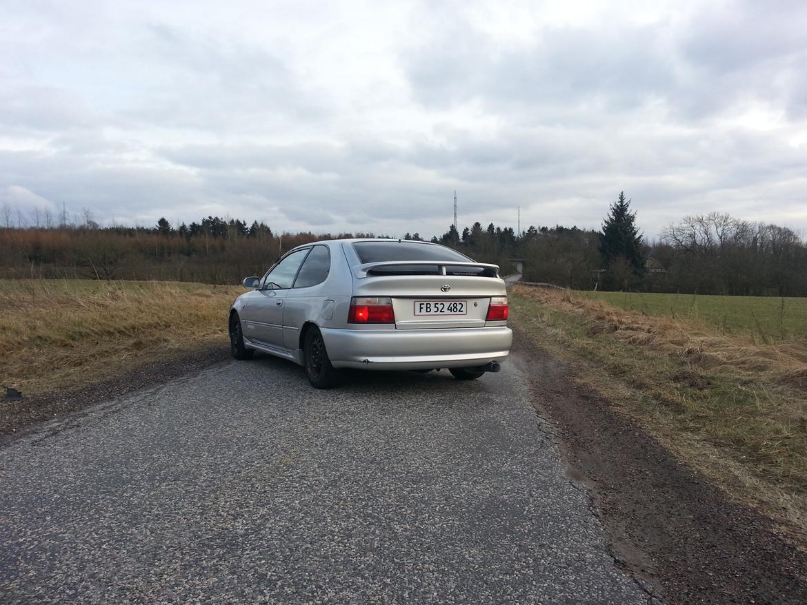 Toyota corolla 1,6 gsi sport billede 2