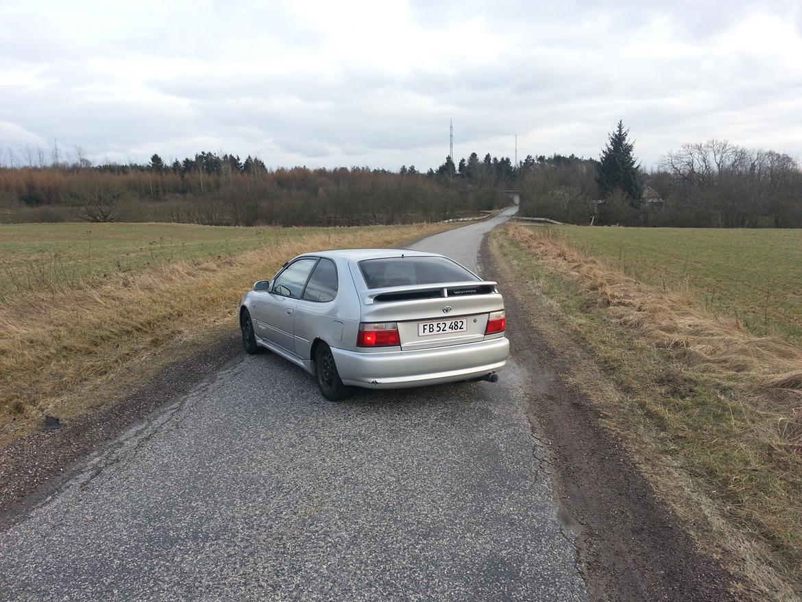 Toyota corolla 1,6 gsi sport billede 3