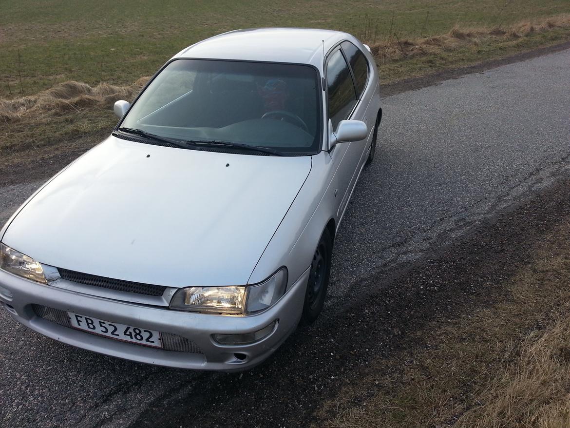 Toyota corolla 1,6 gsi sport billede 11