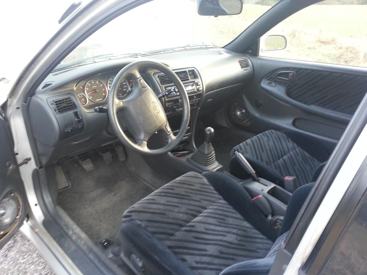 Toyota corolla 1,6 gsi sport billede 17
