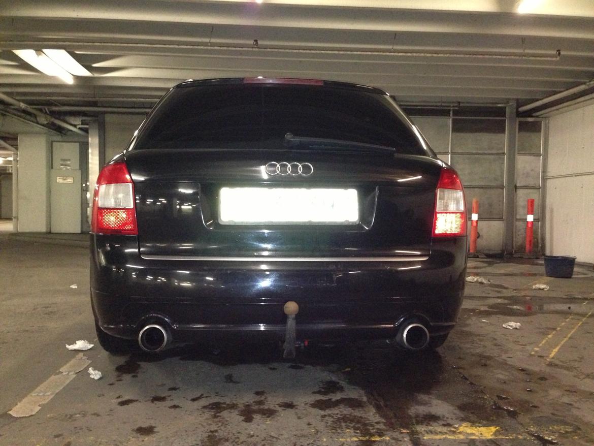 Audi A4 B6 Turbo S-line *SOLGT* billede 9