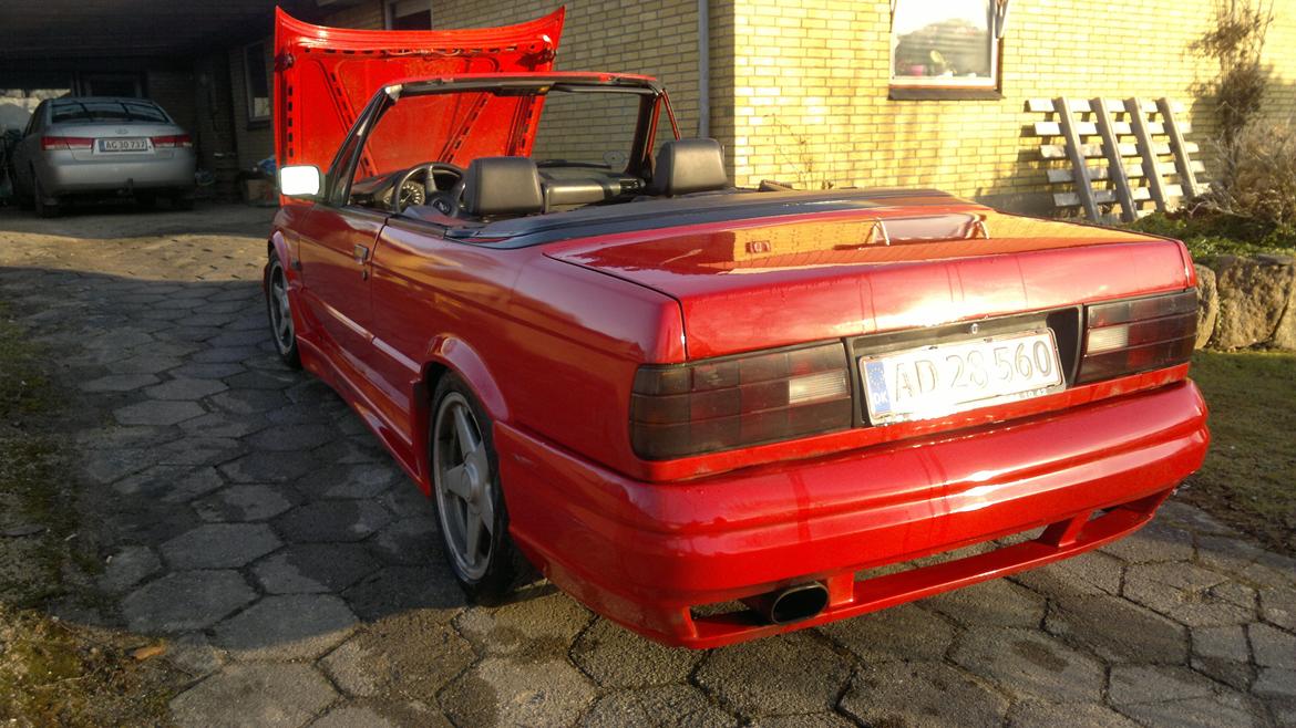 BMW 325 i cab. billede 4