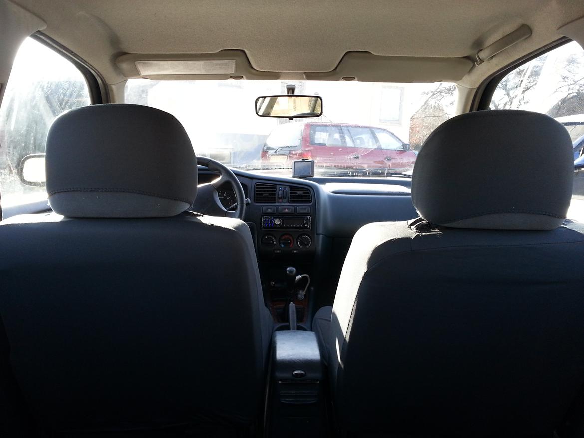 Nissan primera billede 10