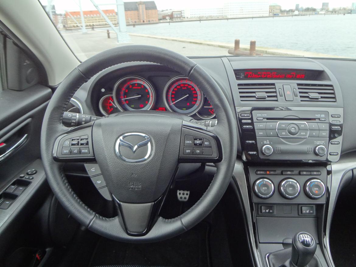 Mazda 6 2,0 - 90th Anniversary St.Car billede 10