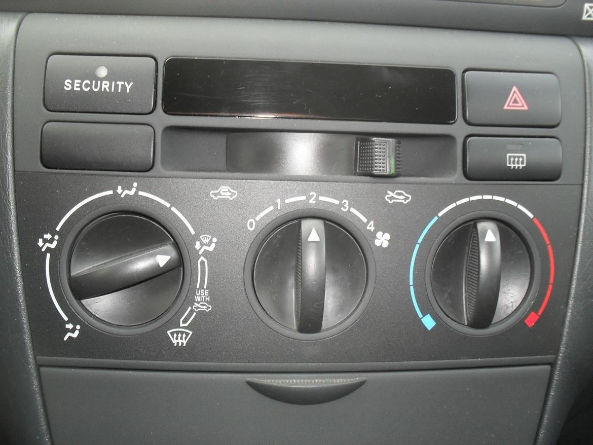 Toyota Corolla 1,4 VVT-i billede 18