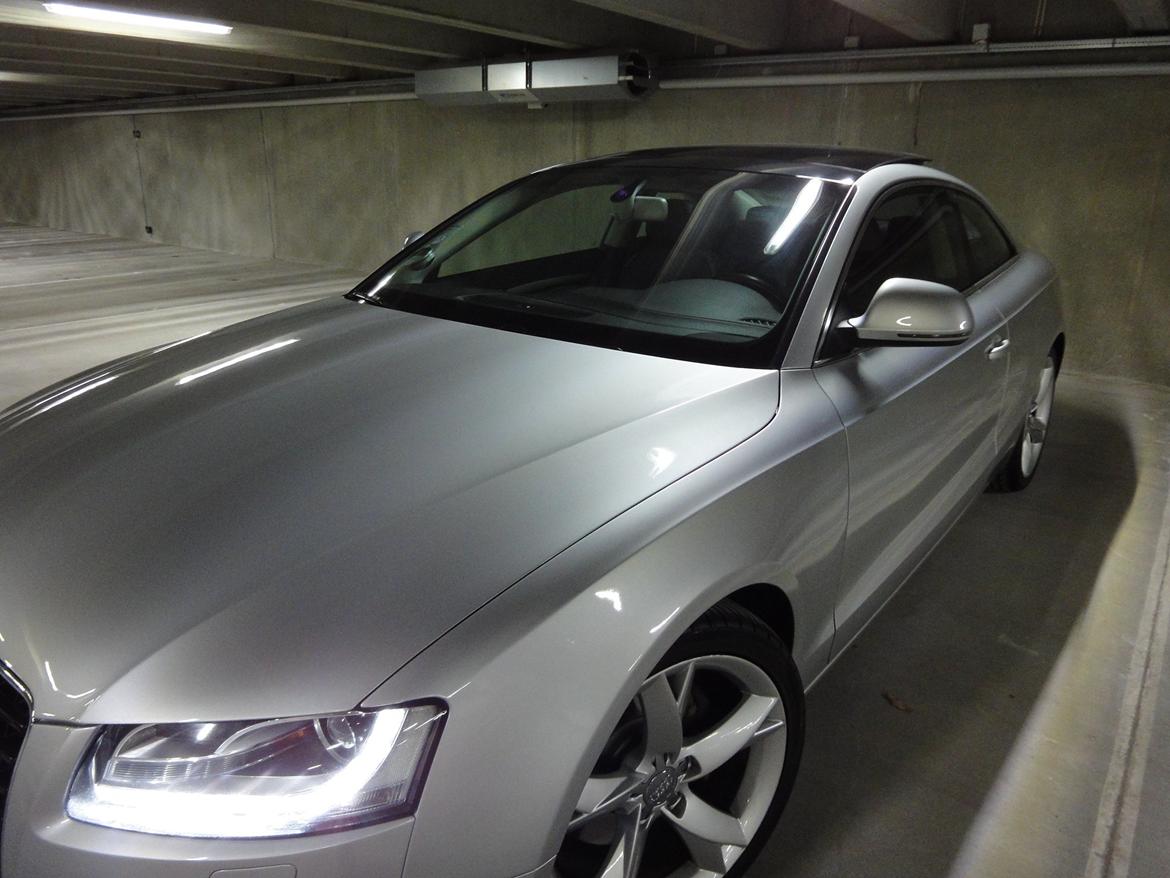 Audi A5 3,0 TDi Coupe´ quattro billede 3