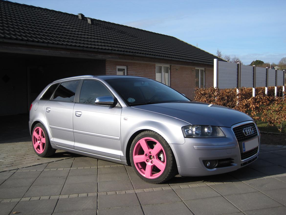 Audi A3 Sportback TDI *Solgt* - Vinterfælge med ny gevindundervogn. billede 1