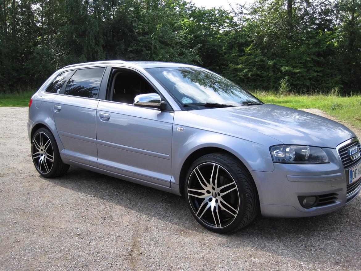 Audi A3 Sportback TDI *Solgt* - Nye sommerfælge dog Uden den nye gevindundervogn på. billede 11