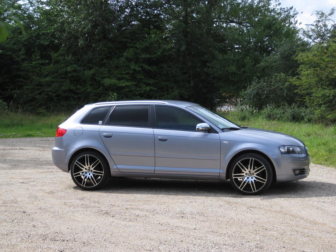 Audi A3 Sportback TDI *Solgt* - Nye sommerfælge dog Uden den nye gevindundervogn på. billede 14