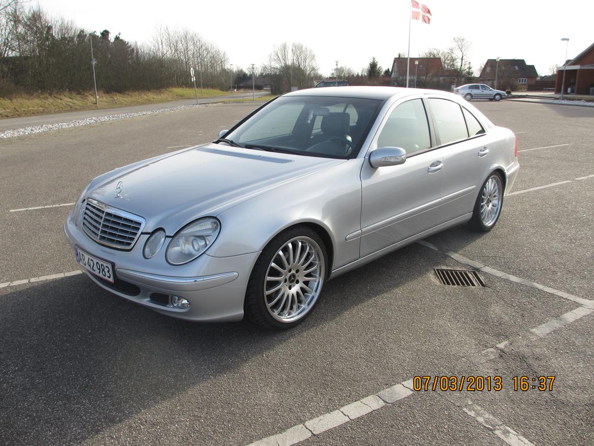 Mercedes Benz 220 CDI Elegance billede 2