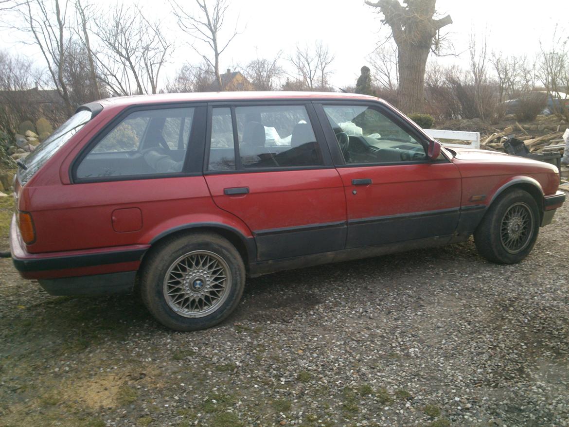BMW E30 318 i Touring billede 3