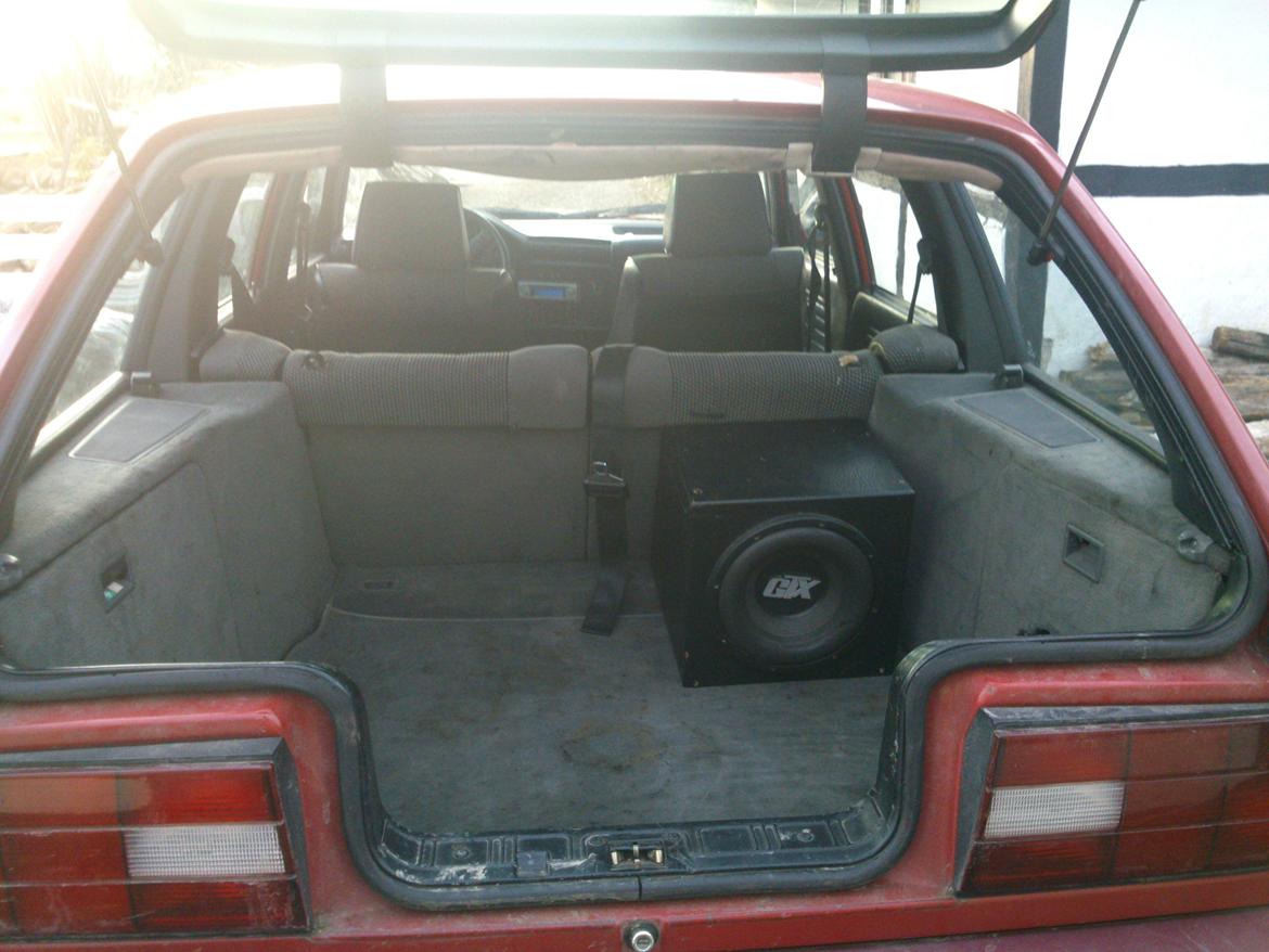 BMW E30 318 i Touring billede 11