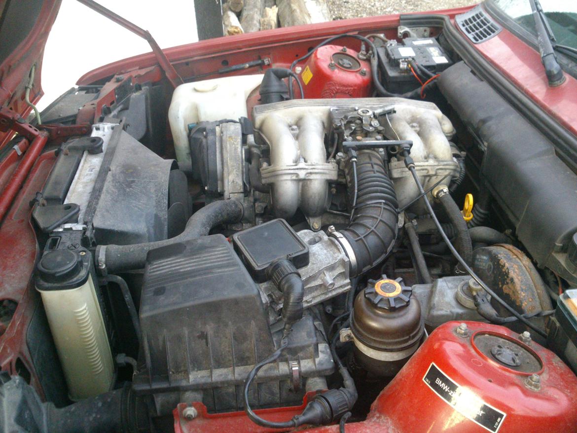 BMW E30 318 i Touring billede 9