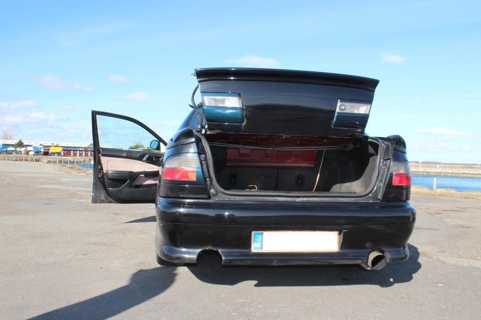 Toyota Carina E Turbo billede 8