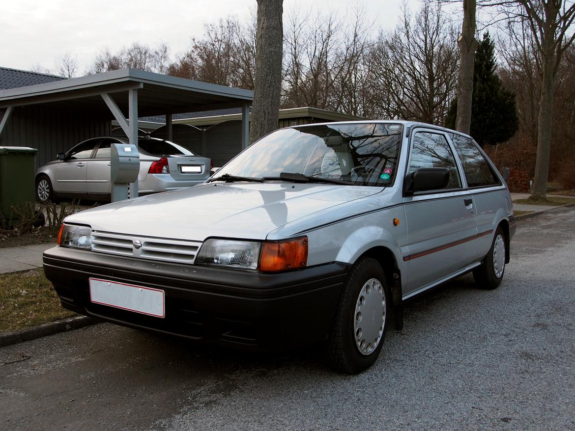 Nissan sunny billede 9