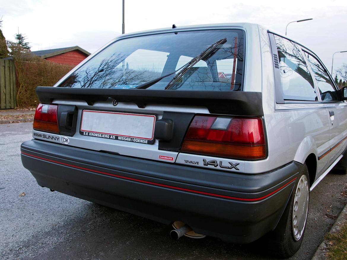 Nissan sunny billede 10