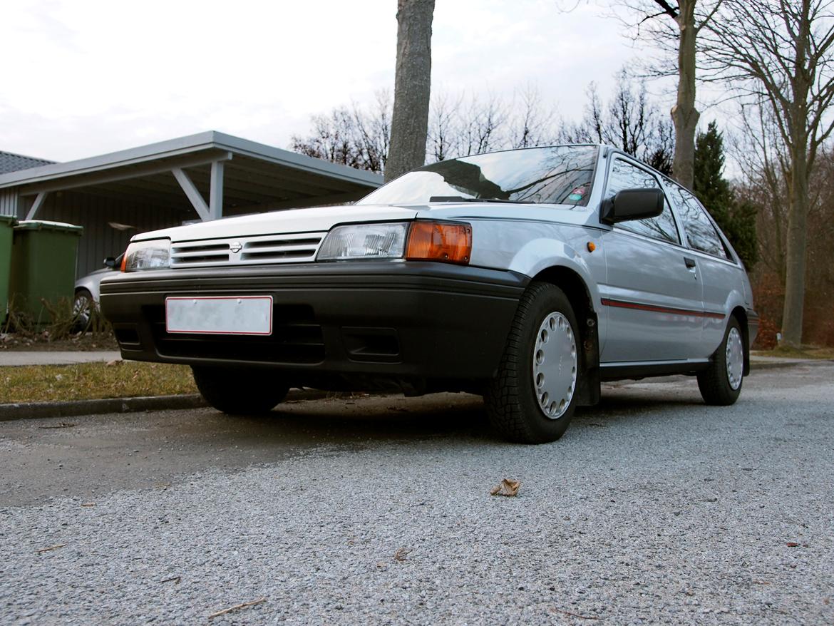 Nissan sunny billede 12