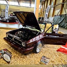 VW Golf 1 Cabriolet LowRider