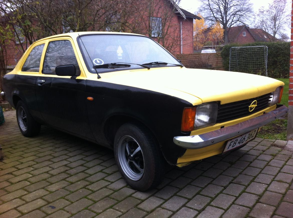 Opel kadett c - som hun står nu... billede 1