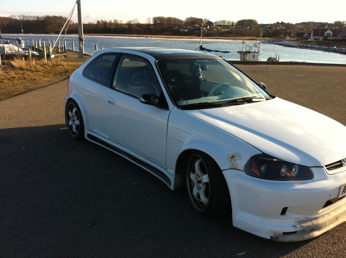 Honda civic 1.6 vti turbo (solgt) billede 3