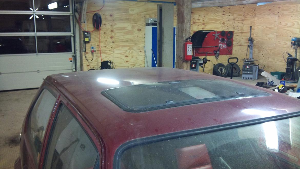 VW GOLF MK I 1,6D SOMMERBIL solgt billede 12