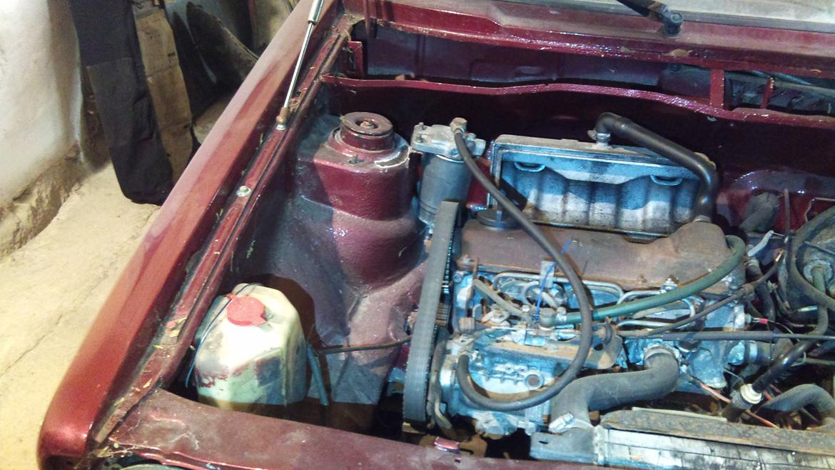 VW GOLF MK I 1,6D SOMMERBIL solgt billede 18