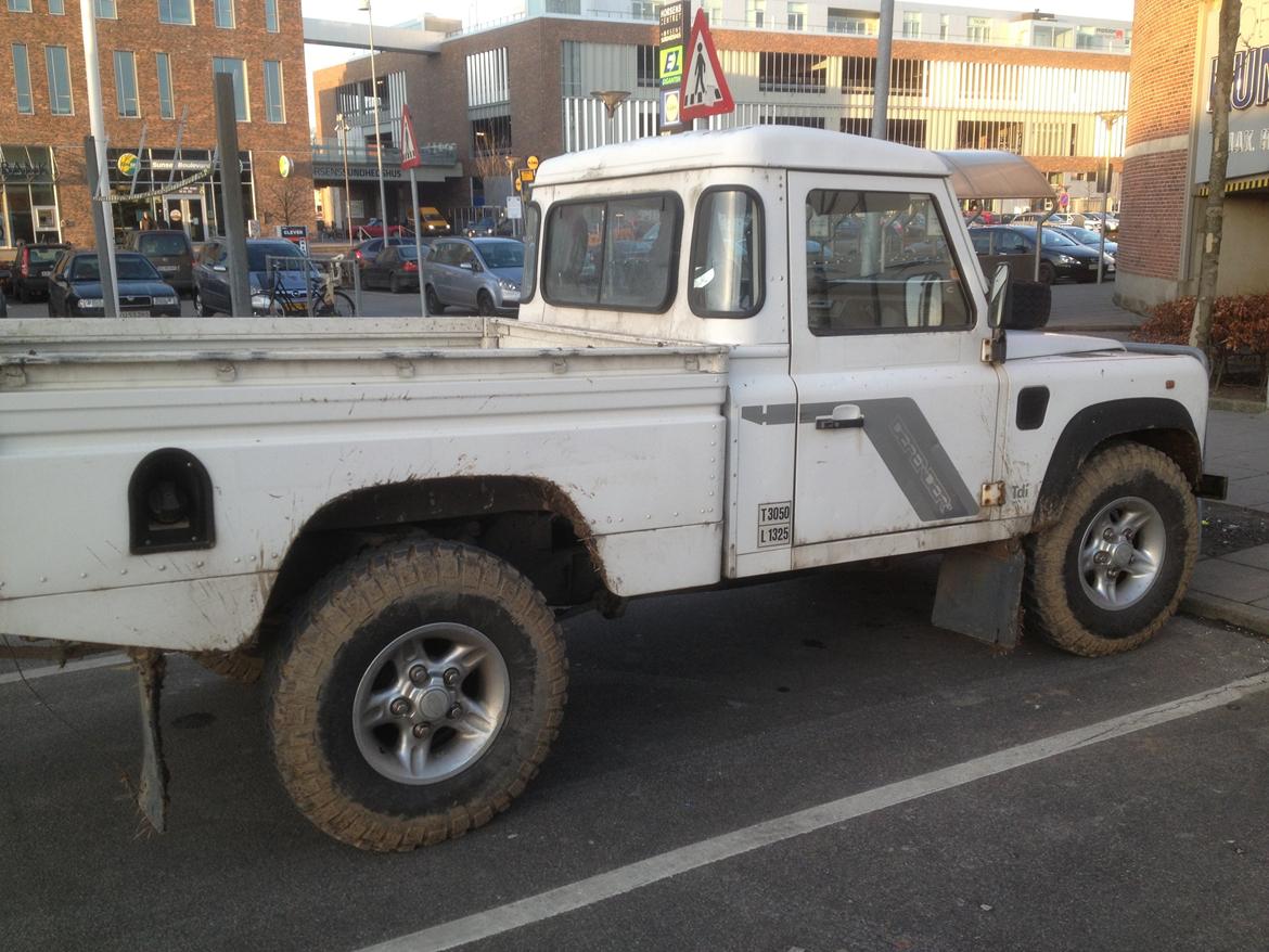 Land Rover Defender 110" Pick up billede 3