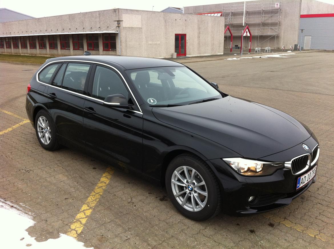 BMW 320D Touring billede 3
